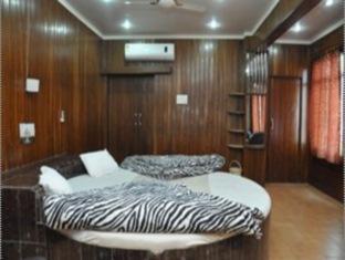 Hotel Shahjahan Агра Екстериор снимка